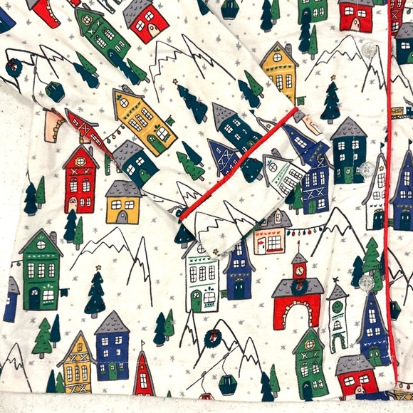 NWT Snow Skiing Village Flannel Pajama Set ❄️ Lounge Pants w/ Pockets & LS Shirt - Picture 3 of 16